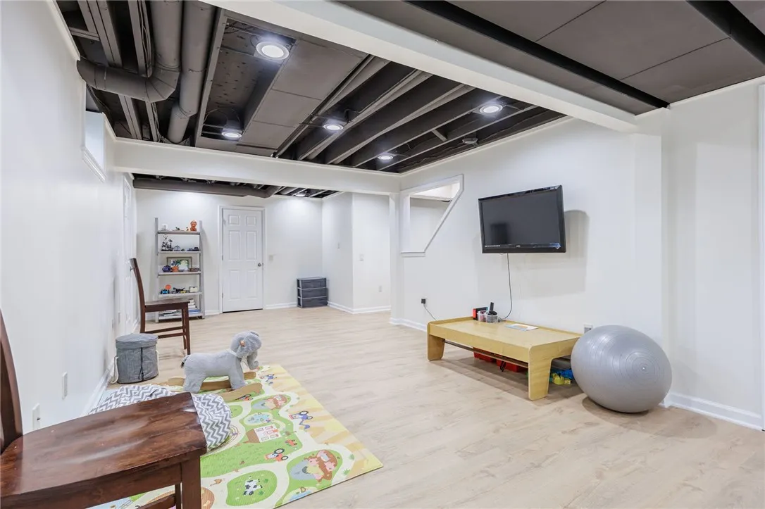 132 Caversham Woods, Pittsford, New York 14534, Pittsford, New York 14534, 4 Bedrooms Bedrooms, 10 Rooms Rooms,3 BathroomsBathrooms,Residential,Closed,132 Caversham Woods, Pittsford, New York 14534,0,R1632288 132 Caversham Woods, Pittsford, New York 14534, Pittsford, New York 14534, 4 Bedrooms Bedrooms, 10 Rooms Rooms,3 BathroomsBathrooms,Residential,Closed,132 Caversham Woods, Pittsford, New York 14534,0,R1632288