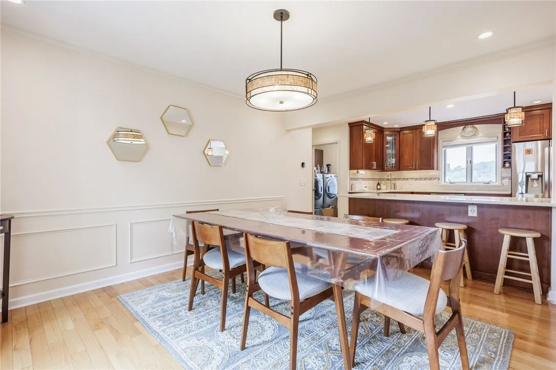 132 Caversham Woods, Pittsford, New York 14534, Pittsford, New York 14534, 4 Bedrooms Bedrooms, 10 Rooms Rooms,3 BathroomsBathrooms,Residential,Closed,132 Caversham Woods, Pittsford, New York 14534,0,R1632288 132 Caversham Woods, Pittsford, New York 14534, Pittsford, New York 14534, 4 Bedrooms Bedrooms, 10 Rooms Rooms,3 BathroomsBathrooms,Residential,Closed,132 Caversham Woods, Pittsford, New York 14534,0,R1632288