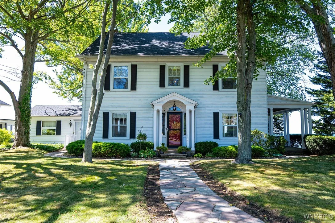 4998 Lake Shore Road, Hamburg, New York 14075, Hamburg, New York 14075, 4 Bedrooms Bedrooms, 10 Rooms Rooms,1 BathroomBathrooms,Residential,For Sale,4998 Lake Shore Road, Hamburg, New York 14075,B1632070