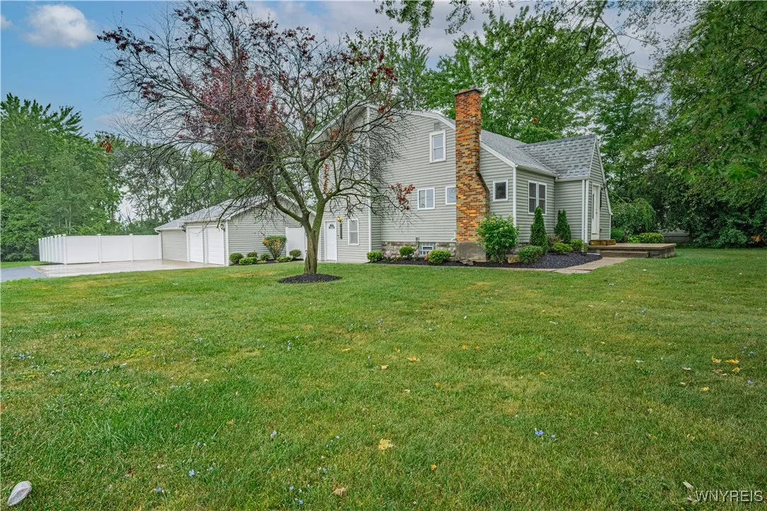 7211 Packard Road, Niagara, New York 14304, Niagara, New York 14304, 4 Bedrooms Bedrooms, 7 Rooms Rooms,1 BathroomBathrooms,Residential,Closed,7211 Packard Road, Niagara, New York 14304,0,B1632400