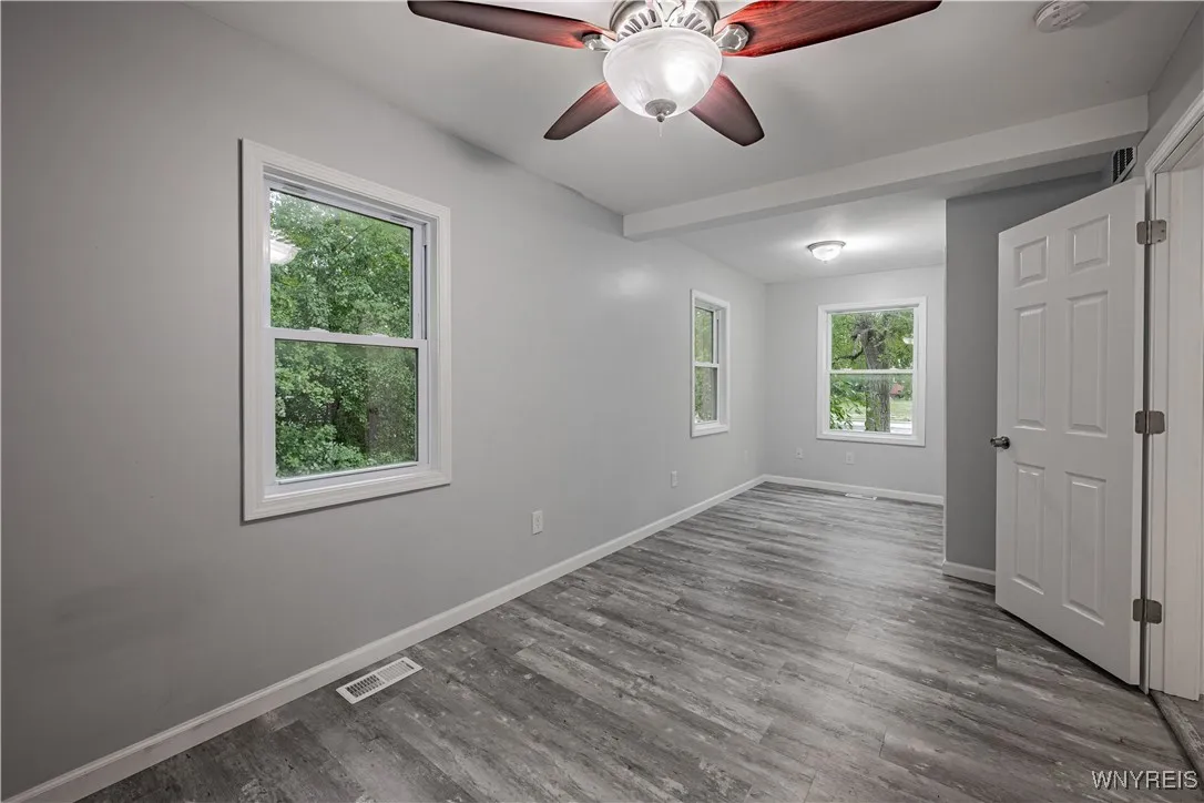 7211 Packard Road, Niagara, New York 14304, Niagara, New York 14304, 4 Bedrooms Bedrooms, 7 Rooms Rooms,1 BathroomBathrooms,Residential,Closed,7211 Packard Road, Niagara, New York 14304,0,B1632400