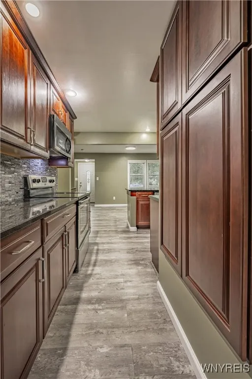 7211 Packard Road, Niagara, New York 14304, Niagara, New York 14304, 4 Bedrooms Bedrooms, 7 Rooms Rooms,1 BathroomBathrooms,Residential,Closed,7211 Packard Road, Niagara, New York 14304,0,B1632400