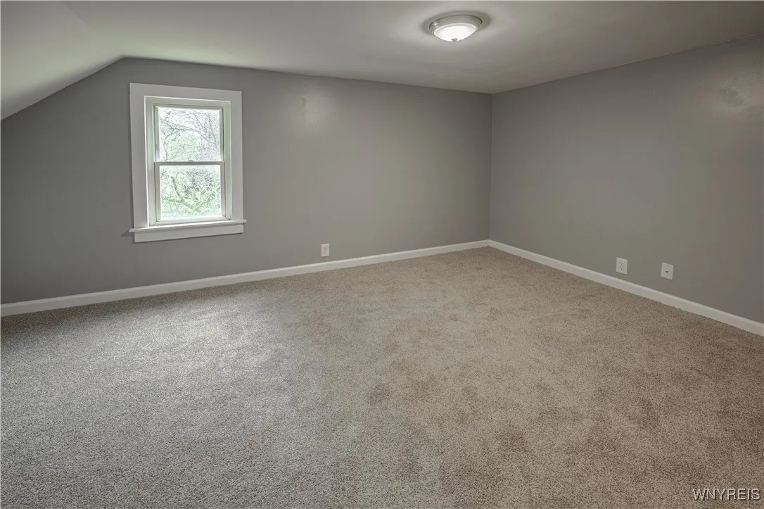 7211 Packard Road, Niagara, New York 14304, Niagara, New York 14304, 4 Bedrooms Bedrooms, 7 Rooms Rooms,1 BathroomBathrooms,Residential,Closed,7211 Packard Road, Niagara, New York 14304,0,B1632400