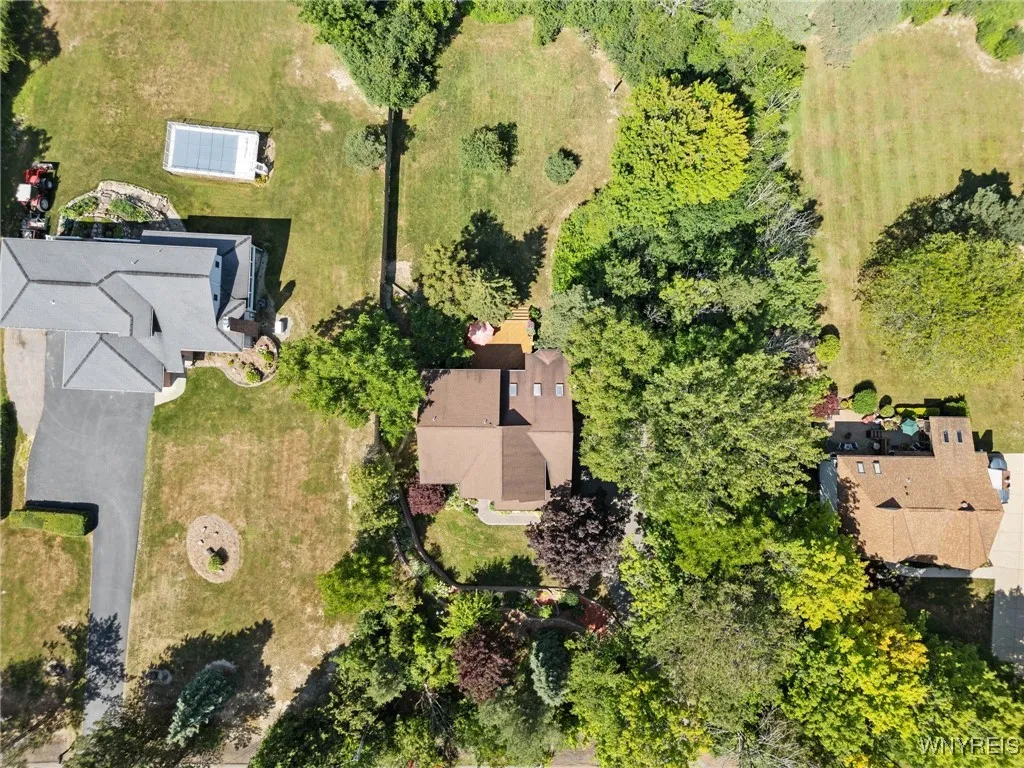 5230 South Freeman Road, Orchard Park, New York 14, Orchard Park, New York 14127, 4 Bedrooms Bedrooms, 8 Rooms Rooms,2 BathroomsBathrooms,Residential,For Sale,5230 South Freeman Road, Orchard Park, New York 14,B1629671