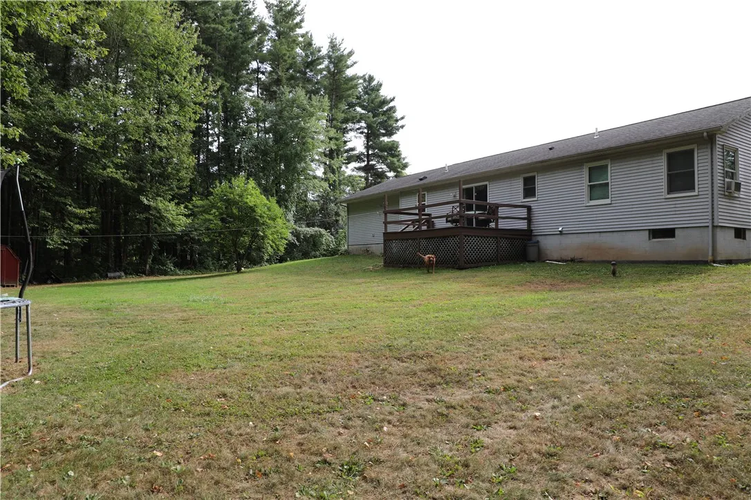 7422 Robinson Road, Throop, New York 13021, Throop, New York 13021, 3 Bedrooms Bedrooms, 7 Rooms Rooms,1 BathroomBathrooms,Residential,Closed,7422 Robinson Road, Throop, New York 13021,0,R1632367