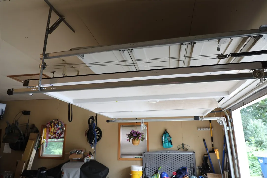 7422 Robinson Road, Throop, New York 13021, Throop, New York 13021, 3 Bedrooms Bedrooms, 7 Rooms Rooms,1 BathroomBathrooms,Residential,Closed,7422 Robinson Road, Throop, New York 13021,0,R1632367