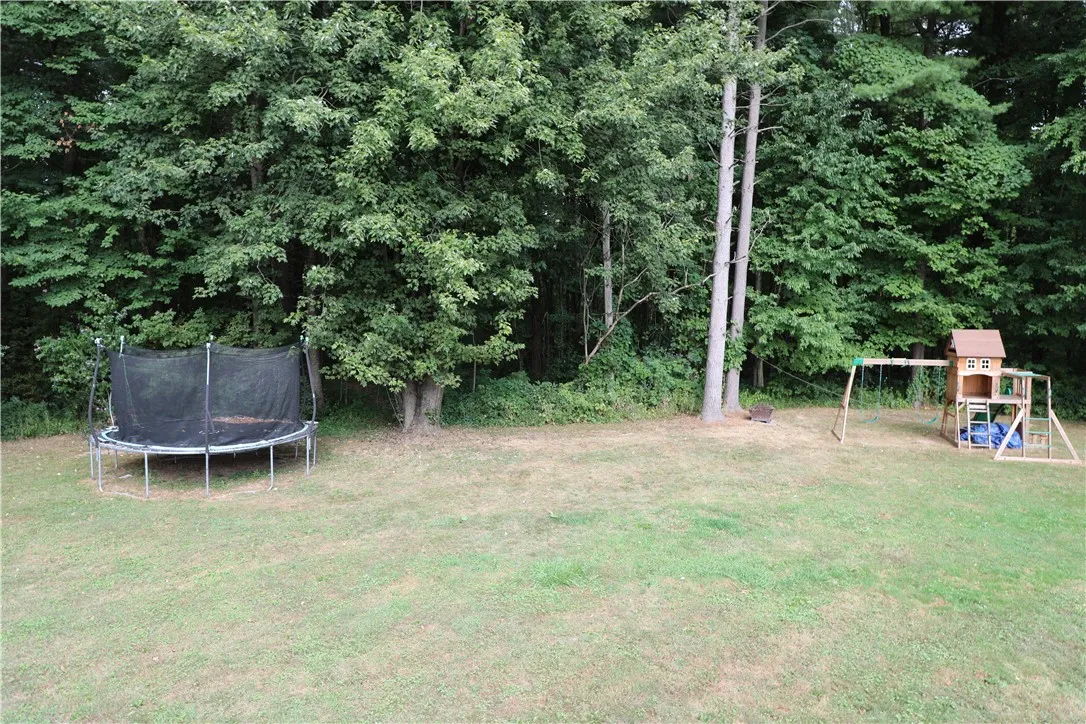 7422 Robinson Road, Throop, New York 13021, Throop, New York 13021, 3 Bedrooms Bedrooms, 7 Rooms Rooms,1 BathroomBathrooms,Residential,Closed,7422 Robinson Road, Throop, New York 13021,0,R1632367