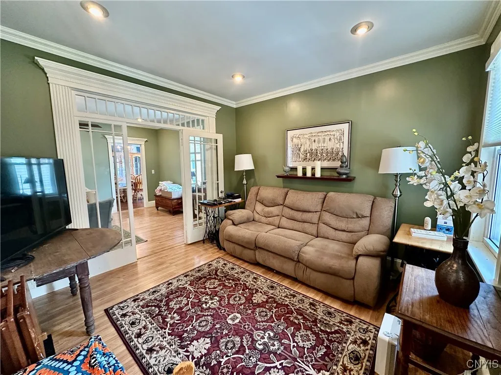 175 East 4th Street, Oswego, New York 13126, Oswego, New York 13126, 4 Bedrooms Bedrooms, 8 Rooms Rooms,2 BathroomsBathrooms,Residential,Closed,175 East 4th Street, Oswego, New York 13126,0,S1632672