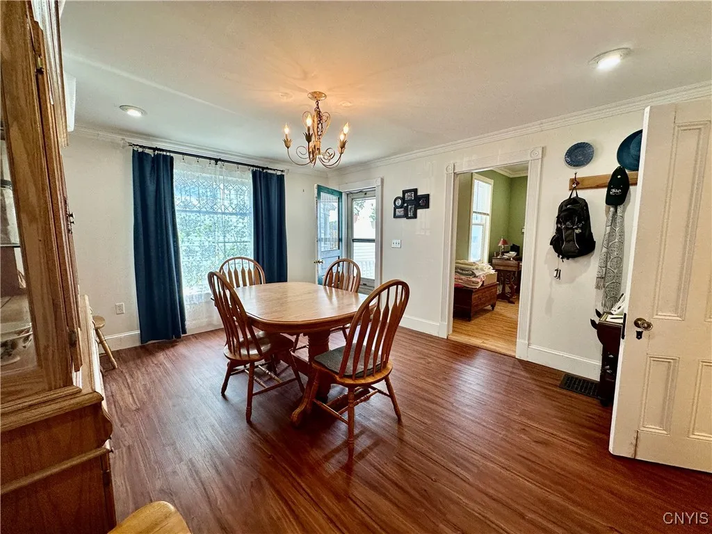 175 East 4th Street, Oswego, New York 13126, Oswego, New York 13126, 4 Bedrooms Bedrooms, 8 Rooms Rooms,2 BathroomsBathrooms,Residential,Closed,175 East 4th Street, Oswego, New York 13126,0,S1632672