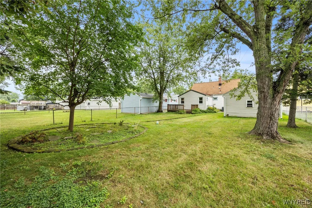 99 Maryon Drive, West Seneca, New York 14220, West Seneca, New York 14220, 3 Bedrooms Bedrooms, 6 Rooms Rooms,1 BathroomBathrooms,Residential,For Sale,99 Maryon Drive, West Seneca, New York 14220,B1632669