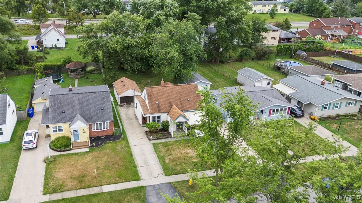 99 Maryon Drive, West Seneca, New York 14220, West Seneca, New York 14220, 3 Bedrooms Bedrooms, 6 Rooms Rooms,1 BathroomBathrooms,Residential,For Sale,99 Maryon Drive, West Seneca, New York 14220,B1632669