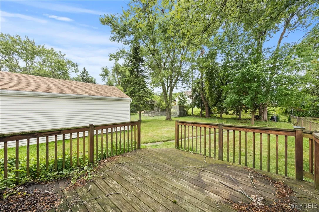 99 Maryon Drive, West Seneca, New York 14220, West Seneca, New York 14220, 3 Bedrooms Bedrooms, 6 Rooms Rooms,1 BathroomBathrooms,Residential,For Sale,99 Maryon Drive, West Seneca, New York 14220,B1632669