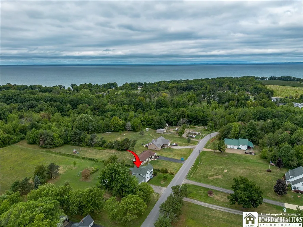 12377 Pennsylvania Avenue, Sheridan, New York 1413, Sheridan, New York 14136, 4 Bedrooms Bedrooms, 7 Rooms Rooms,2 BathroomsBathrooms,Residential,Closed,12377 Pennsylvania Avenue, Sheridan, New York 1413,0,R1611067