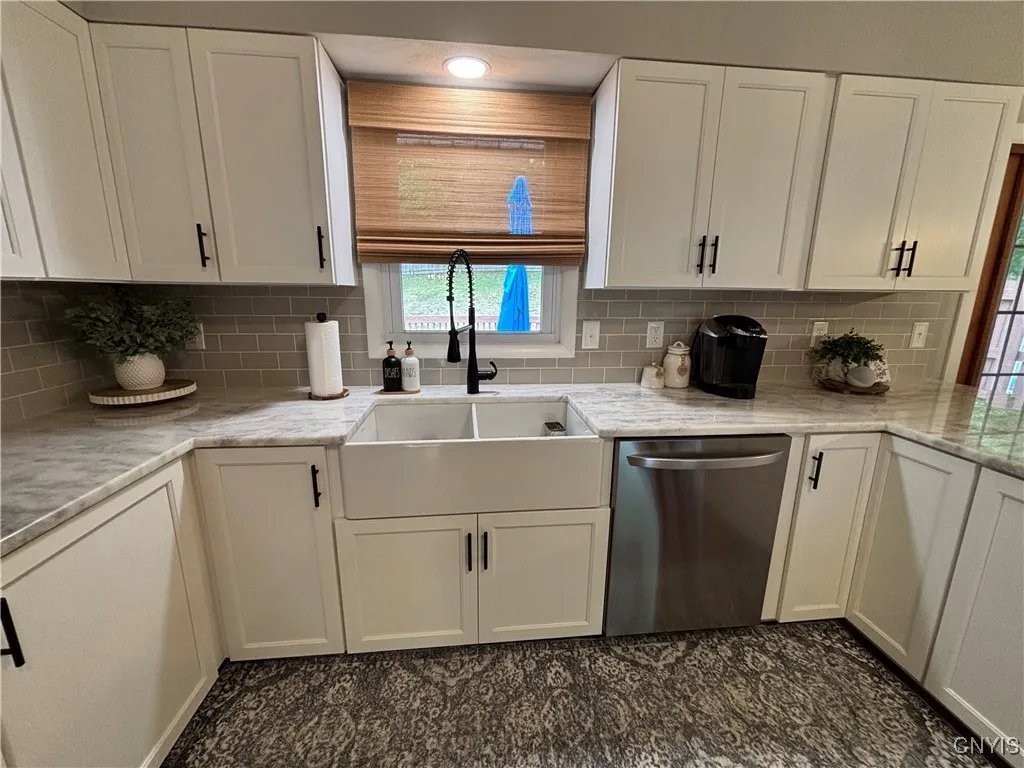 Granite countertops in the newly remodeled kitchen.