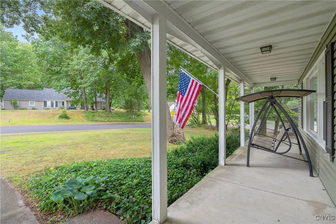 46 Burden Drive, Oswego, New York 13126, Oswego, New York 13126, 4 Bedrooms Bedrooms, 10 Rooms Rooms,2 BathroomsBathrooms,Residential,For Sale,46 Burden Drive, Oswego, New York 13126,S1630930