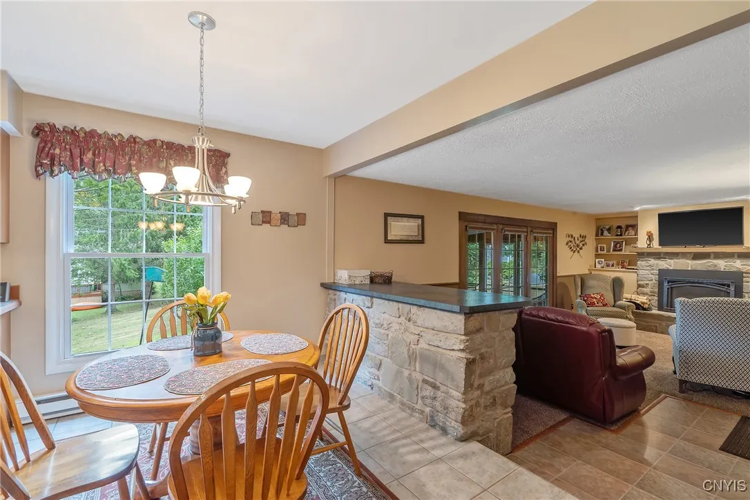 46 Burden Drive, Oswego, New York 13126, Oswego, New York 13126, 4 Bedrooms Bedrooms, 10 Rooms Rooms,2 BathroomsBathrooms,Residential,For Sale,46 Burden Drive, Oswego, New York 13126,S1630930