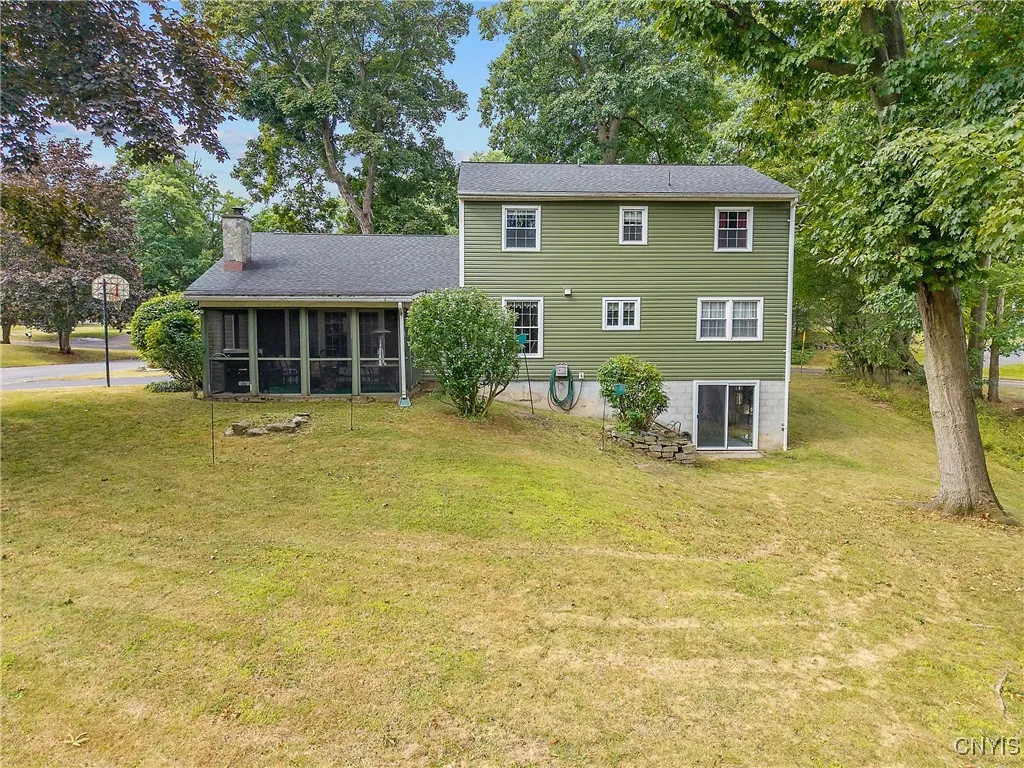 46 Burden Drive, Oswego, New York 13126, Oswego, New York 13126, 4 Bedrooms Bedrooms, 10 Rooms Rooms,2 BathroomsBathrooms,Residential,For Sale,46 Burden Drive, Oswego, New York 13126,S1630930