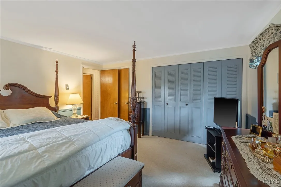 46 Burden Drive, Oswego, New York 13126, Oswego, New York 13126, 4 Bedrooms Bedrooms, 10 Rooms Rooms,2 BathroomsBathrooms,Residential,For Sale,46 Burden Drive, Oswego, New York 13126,S1630930