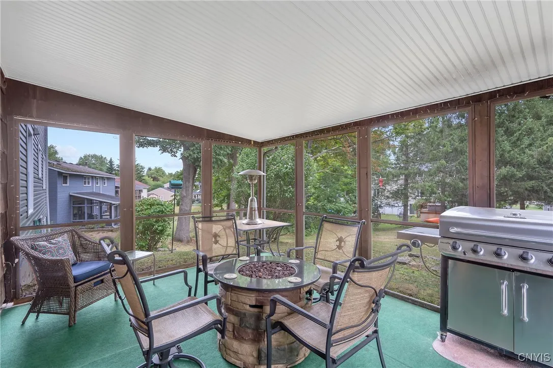 46 Burden Drive, Oswego, New York 13126, Oswego, New York 13126, 4 Bedrooms Bedrooms, 10 Rooms Rooms,2 BathroomsBathrooms,Residential,For Sale,46 Burden Drive, Oswego, New York 13126,S1630930