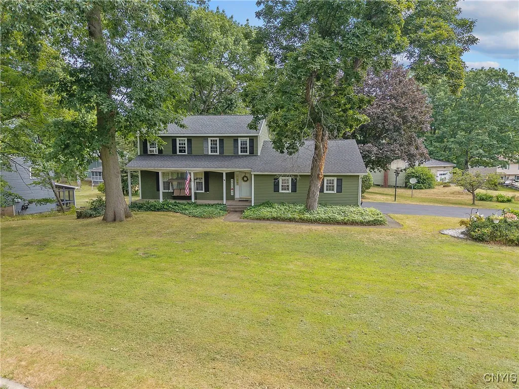 46 Burden Drive, Oswego, New York 13126, Oswego, New York 13126, 4 Bedrooms Bedrooms, 10 Rooms Rooms,2 BathroomsBathrooms,Residential,For Sale,46 Burden Drive, Oswego, New York 13126,S1630930