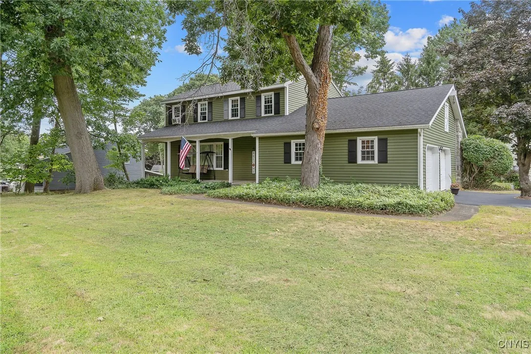 46 Burden Drive, Oswego, New York 13126, Oswego, New York 13126, 4 Bedrooms Bedrooms, 10 Rooms Rooms,2 BathroomsBathrooms,Residential,For Sale,46 Burden Drive, Oswego, New York 13126,S1630930