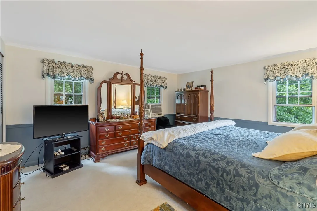 46 Burden Drive, Oswego, New York 13126, Oswego, New York 13126, 4 Bedrooms Bedrooms, 10 Rooms Rooms,2 BathroomsBathrooms,Residential,For Sale,46 Burden Drive, Oswego, New York 13126,S1630930