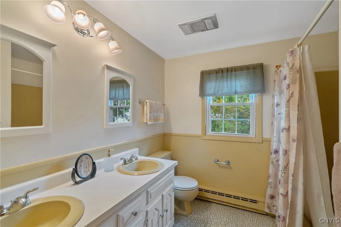 46 Burden Drive, Oswego, New York 13126, Oswego, New York 13126, 4 Bedrooms Bedrooms, 10 Rooms Rooms,2 BathroomsBathrooms,Residential,For Sale,46 Burden Drive, Oswego, New York 13126,S1630930