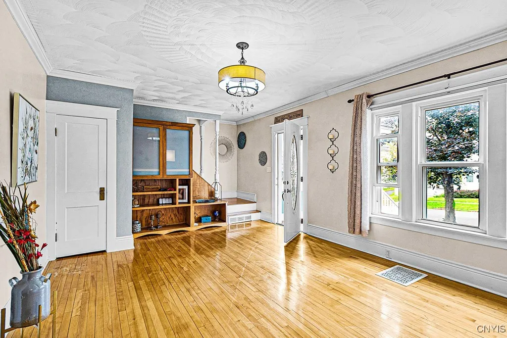1614 Harrison Avenue, Utica, New York 13501, Utica, New York 13501, 3 Bedrooms Bedrooms, 8 Rooms Rooms,2 BathroomsBathrooms,Residential,For Sale,1614 Harrison Avenue, Utica, New York 13501,S1631007