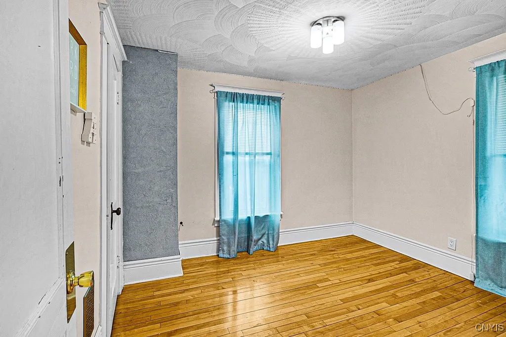 1614 Harrison Avenue, Utica, New York 13501, Utica, New York 13501, 3 Bedrooms Bedrooms, 8 Rooms Rooms,2 BathroomsBathrooms,Residential,Closed,1614 Harrison Avenue, Utica, New York 13501,0,S1631007