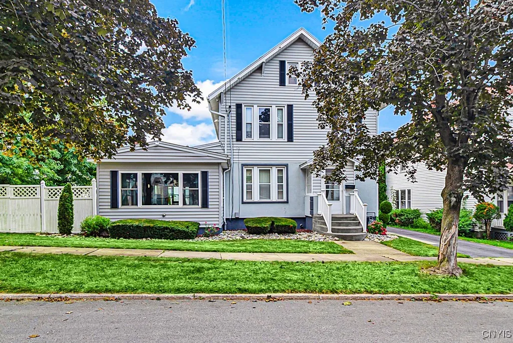1614 Harrison Avenue, Utica, New York 13501, Utica, New York 13501, 3 Bedrooms Bedrooms, 8 Rooms Rooms,2 BathroomsBathrooms,Residential,Closed,1614 Harrison Avenue, Utica, New York 13501,0,S1631007