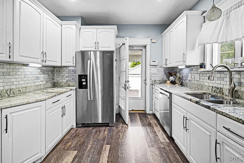 1614 Harrison Avenue, Utica, New York 13501, Utica, New York 13501, 3 Bedrooms Bedrooms, 8 Rooms Rooms,2 BathroomsBathrooms,Residential,For Sale,1614 Harrison Avenue, Utica, New York 13501,S1631007