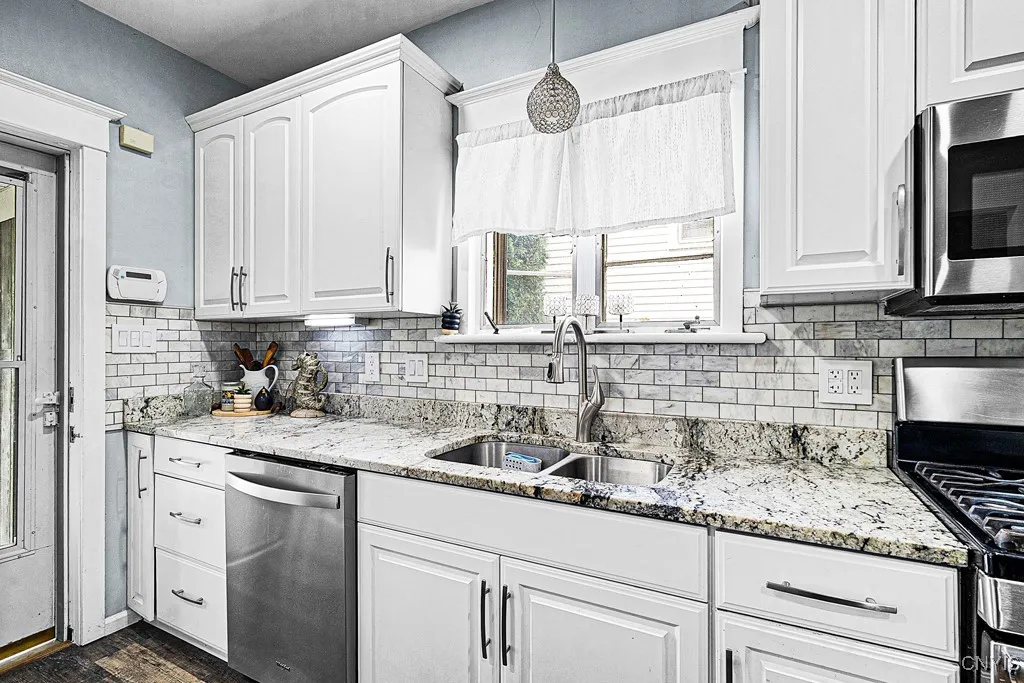 1614 Harrison Avenue, Utica, New York 13501, Utica, New York 13501, 3 Bedrooms Bedrooms, 8 Rooms Rooms,2 BathroomsBathrooms,Residential,For Sale,1614 Harrison Avenue, Utica, New York 13501,S1631007