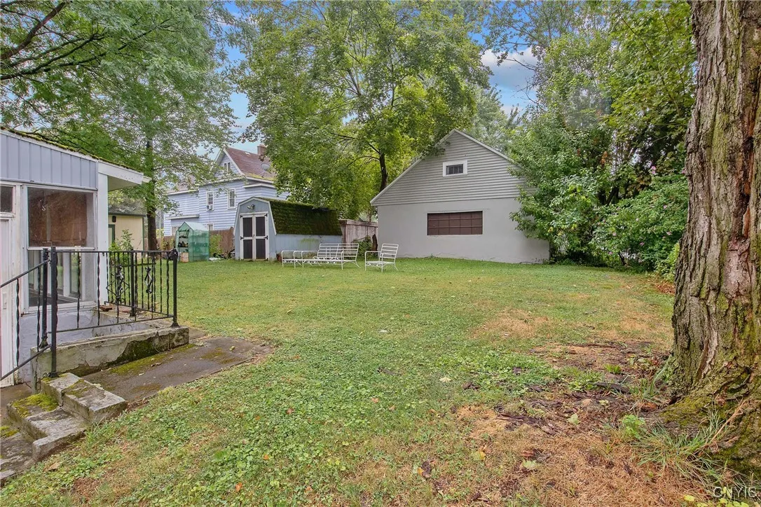 105 Avoca Street, Syracuse, New York 13204, Syracuse, New York 13204, 3 Bedrooms Bedrooms, 7 Rooms Rooms,1 BathroomBathrooms,Residential,For Sale,105 Avoca Street, Syracuse, New York 13204,S1632426