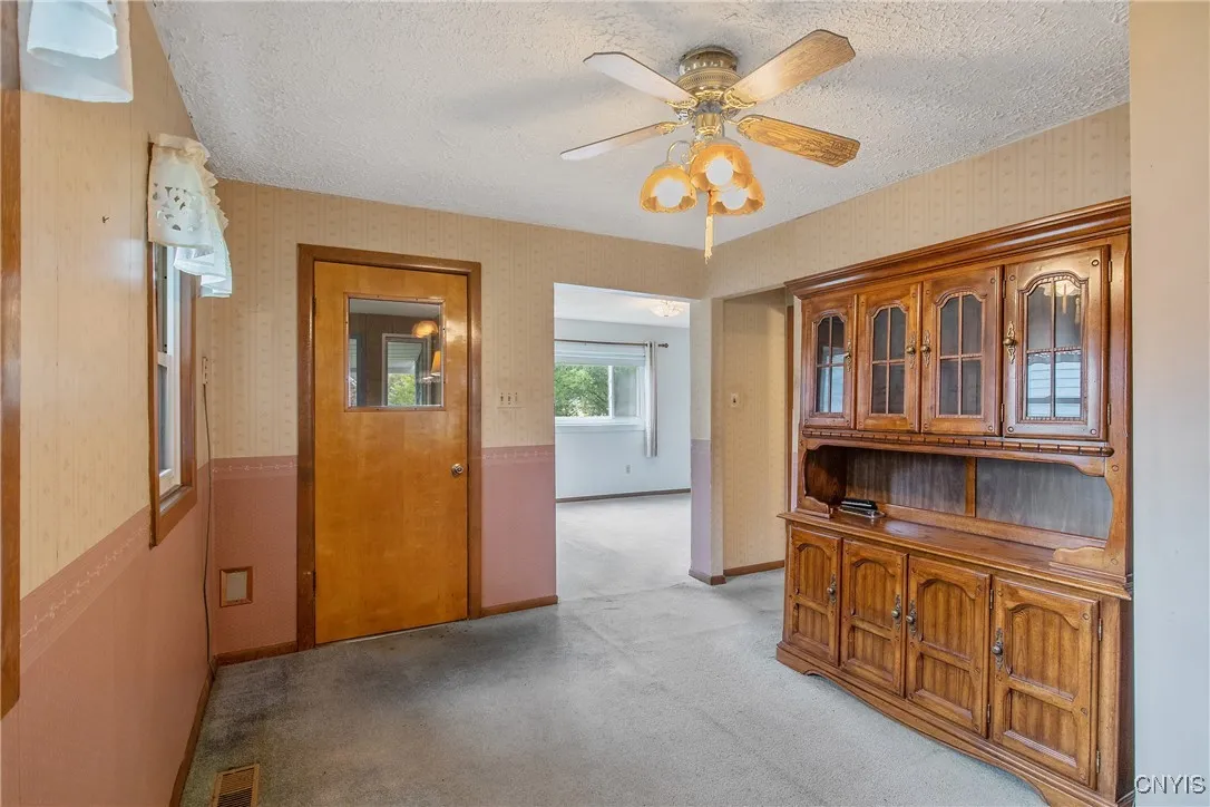105 Avoca Street, Syracuse, New York 13204, Syracuse, New York 13204, 3 Bedrooms Bedrooms, 7 Rooms Rooms,1 BathroomBathrooms,Residential,For Sale,105 Avoca Street, Syracuse, New York 13204,S1632426