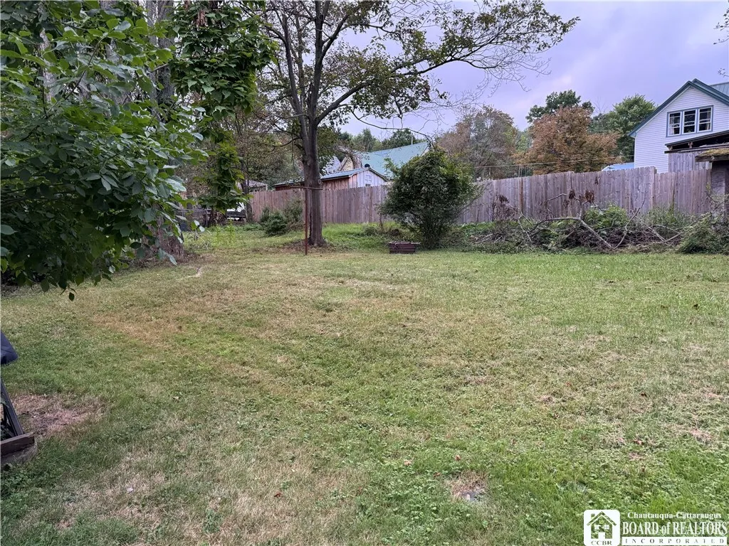 16 Pearl Avenue, Jamestown, New York 14701, Jamestown, New York 14701, 4 Bedrooms Bedrooms, ,2 BathroomsBathrooms,Residential,Closed,16 Pearl Avenue, Jamestown, New York 14701,0,R1632667