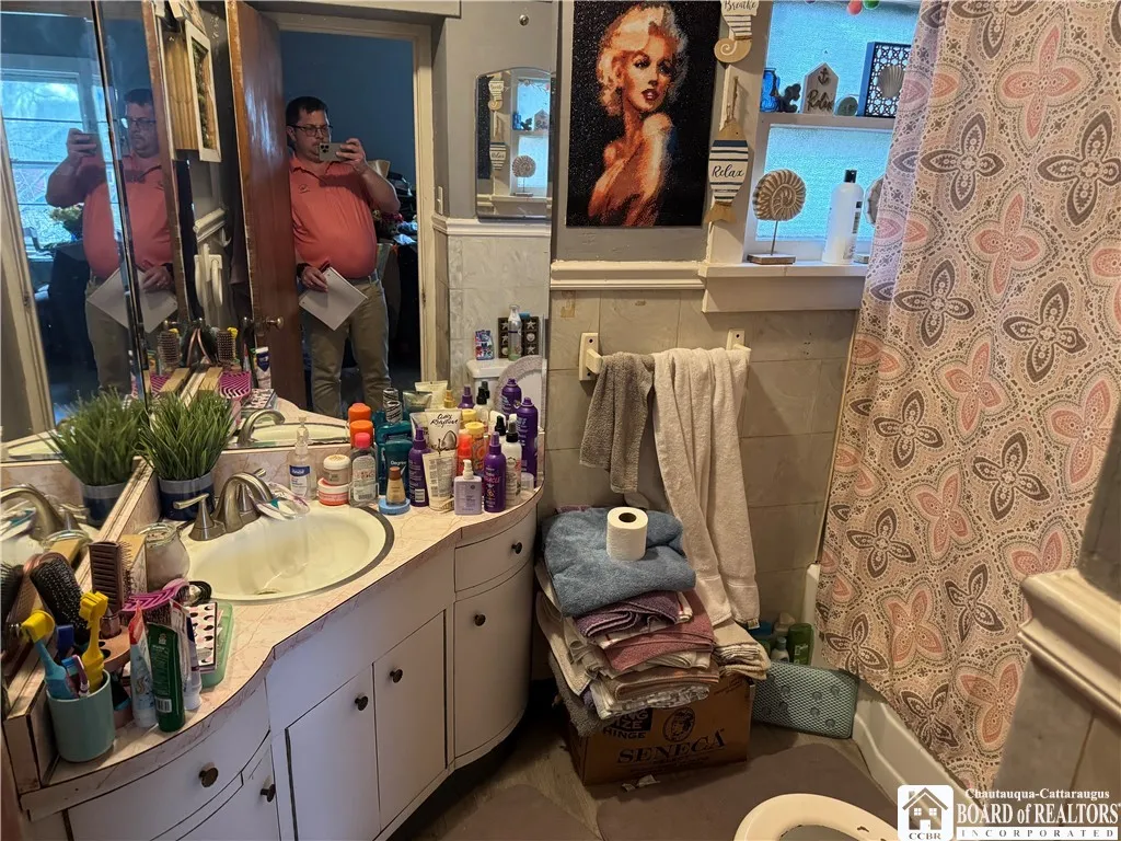 16 Pearl Avenue, Jamestown, New York 14701, Jamestown, New York 14701, 4 Bedrooms Bedrooms, ,2 BathroomsBathrooms,Residential,For Sale,16 Pearl Avenue, Jamestown, New York 14701,R1632667