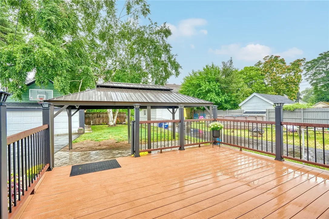 289 Merrill Street, Rochester, New York 14615, Rochester, New York 14615, 3 Bedrooms Bedrooms, 6 Rooms Rooms,1 BathroomBathrooms,Residential,For Sale,289 Merrill Street, Rochester, New York 14615,R1632525