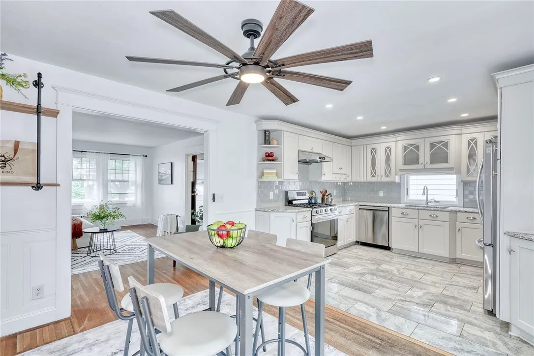 289 Merrill Street, Rochester, New York 14615, Rochester, New York 14615, 3 Bedrooms Bedrooms, 6 Rooms Rooms,1 BathroomBathrooms,Residential,Closed,289 Merrill Street, Rochester, New York 14615,0,R1632525