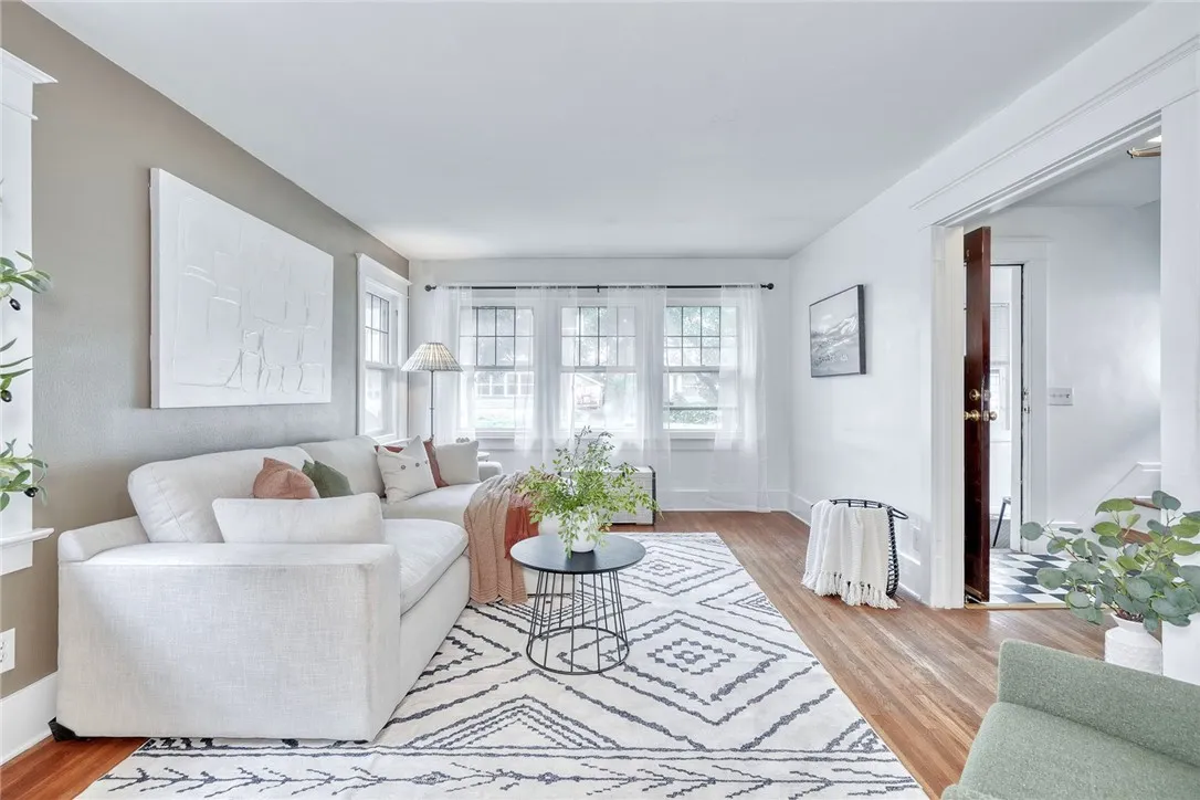 289 Merrill Street, Rochester, New York 14615, Rochester, New York 14615, 3 Bedrooms Bedrooms, 6 Rooms Rooms,1 BathroomBathrooms,Residential,For Sale,289 Merrill Street, Rochester, New York 14615,R1632525