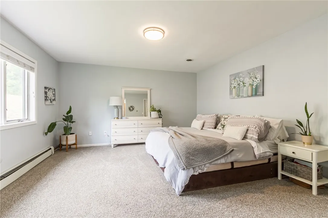4 Old Meadow Court, Livonia, New York 14487, Livonia, New York 14487, 5 Bedrooms Bedrooms, 6 Rooms Rooms,3 BathroomsBathrooms,Residential,For Sale,4 Old Meadow Court, Livonia, New York 14487,R1632123