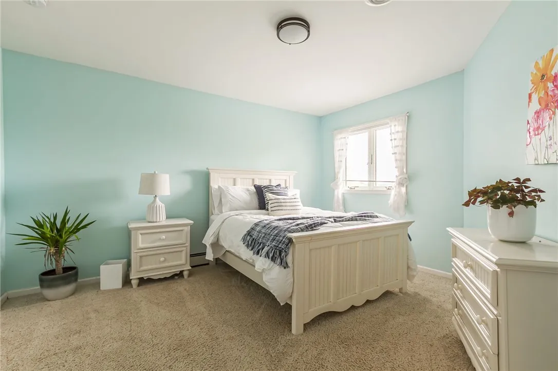 4 Old Meadow Court, Livonia, New York 14487, Livonia, New York 14487, 5 Bedrooms Bedrooms, 6 Rooms Rooms,3 BathroomsBathrooms,Residential,For Sale,4 Old Meadow Court, Livonia, New York 14487,R1632123