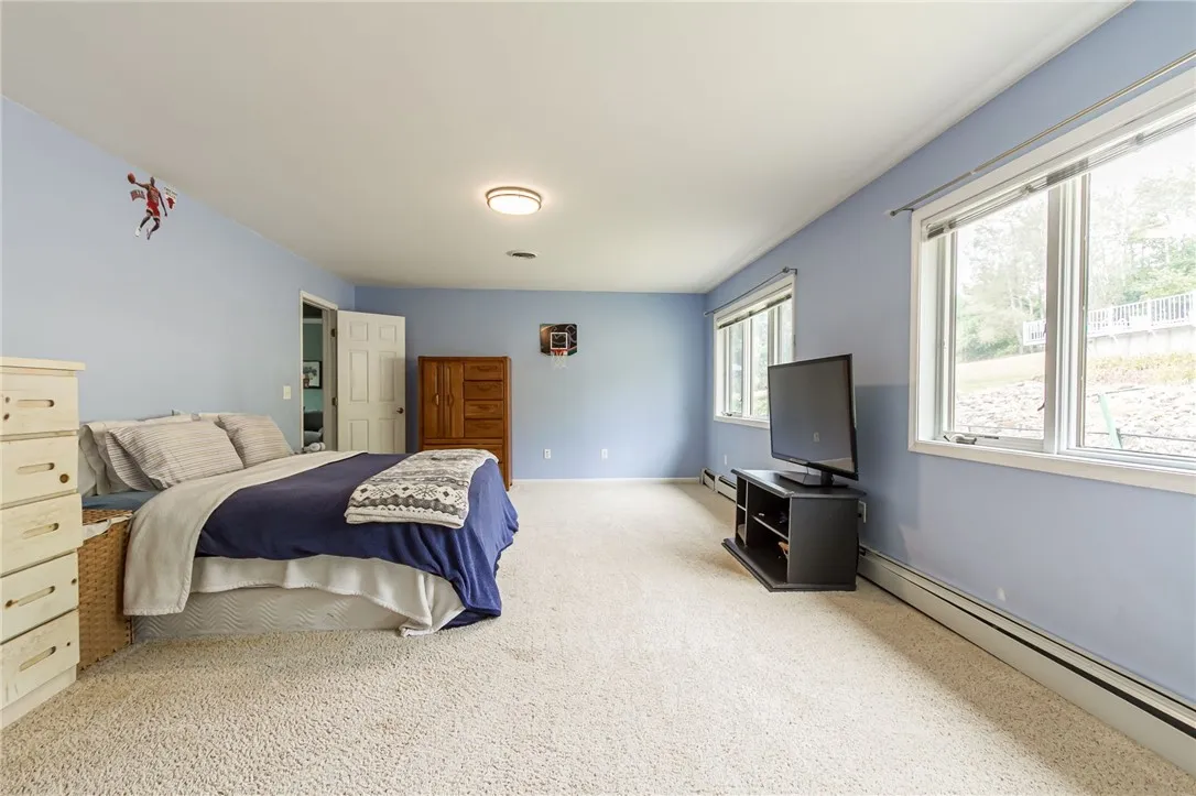 4 Old Meadow Court, Livonia, New York 14487, Livonia, New York 14487, 5 Bedrooms Bedrooms, 6 Rooms Rooms,3 BathroomsBathrooms,Residential,For Sale,4 Old Meadow Court, Livonia, New York 14487,R1632123