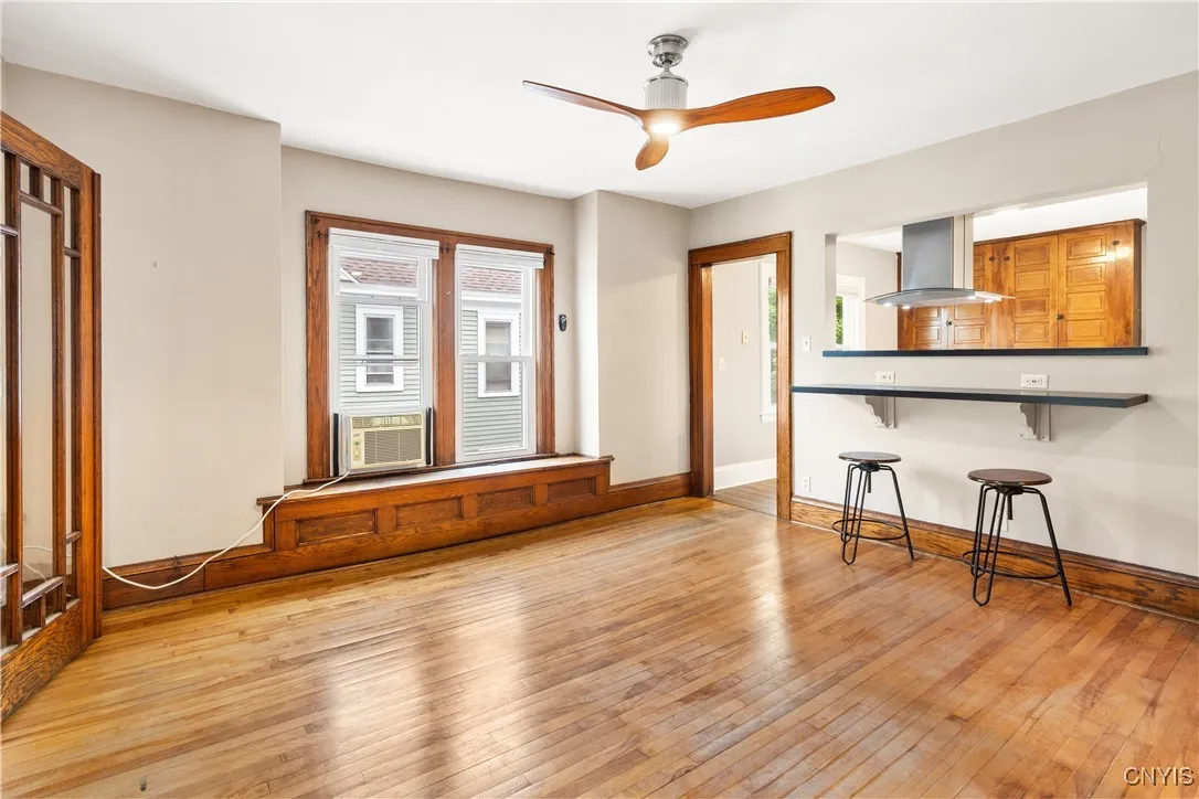 633 Park Avenue, Syracuse, New York 13204, Syracuse, New York 13204, 5 Bedrooms Bedrooms, ,3 BathroomsBathrooms,Residential,For Sale,633 Park Avenue, Syracuse, New York 13204,S1632324