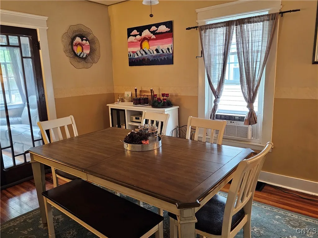 302 Melrose Avenue, Syracuse, New York 13206, Syracuse, New York 13206, 3 Bedrooms Bedrooms, 6 Rooms Rooms,1 BathroomBathrooms,Residential,For Sale,302 Melrose Avenue, Syracuse, New York 13206,S1627681