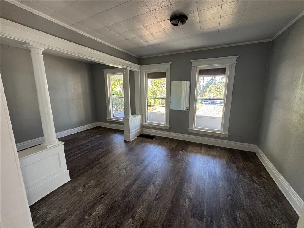 75 Van Stallen Street, Rochester, New York 14621, Rochester, New York 14621, 4 Bedrooms Bedrooms, 7 Rooms Rooms,2 BathroomsBathrooms,Residential,For Sale,75 Van Stallen Street, Rochester, New York 14621,R1632701