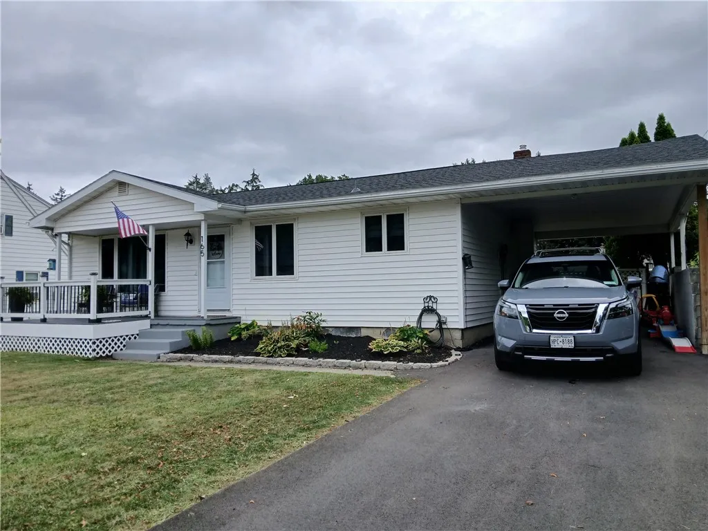 165 Eastview Dr, Horseheads, New York 14845, Horseheads, New York 14845, 2 Bedrooms Bedrooms, 7 Rooms Rooms,1 BathroomBathrooms,Residential,For Sale,165 Eastview Dr, Horseheads, New York 14845,R1632659