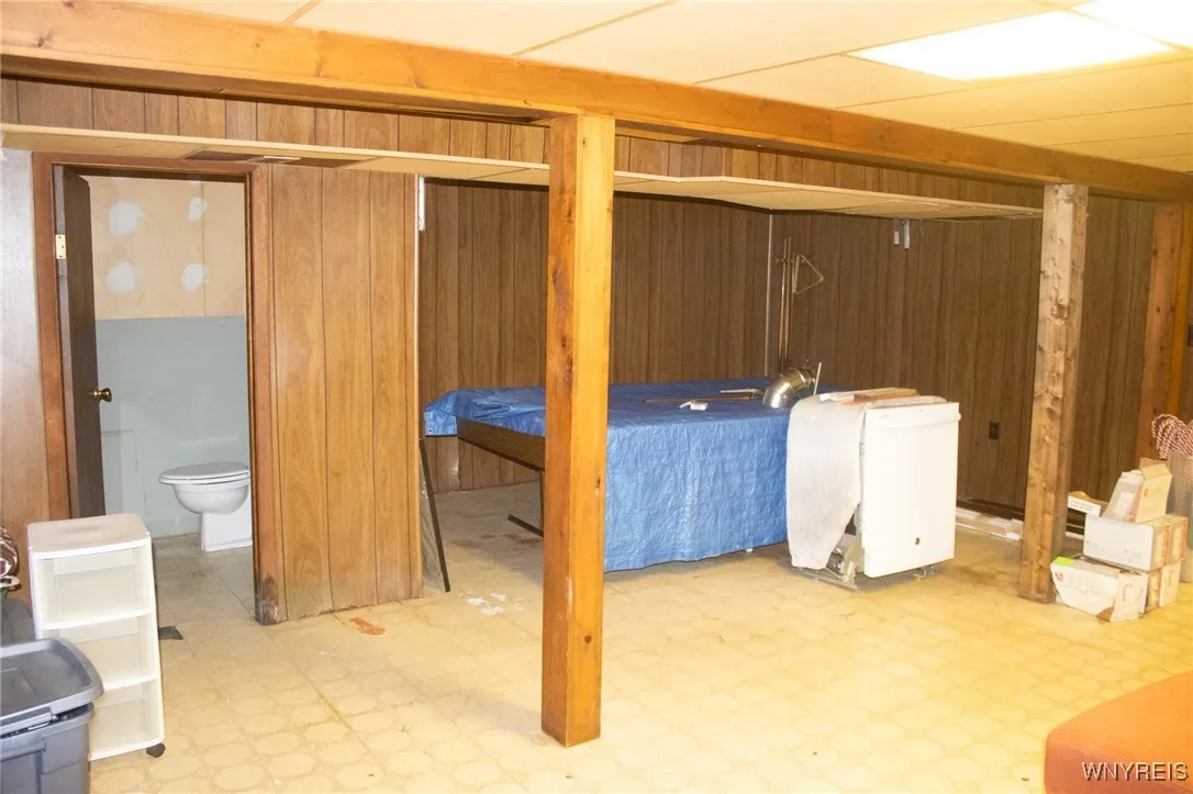 25 Oakwood Drive, Cheektowaga, New York 14227, Cheektowaga, New York 14227, 2 Bedrooms Bedrooms, 5 Rooms Rooms,1 BathroomBathrooms,Residential,For Sale,25 Oakwood Drive, Cheektowaga, New York 14227,B1632506