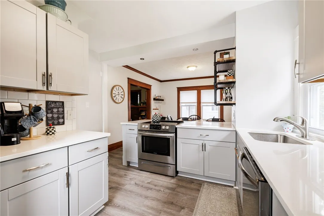 223 Navarre Road, Rochester, New York 14621, Rochester, New York 14621, 3 Bedrooms Bedrooms, 8 Rooms Rooms,1 BathroomBathrooms,Residential,For Sale,223 Navarre Road, Rochester, New York 14621,R1632634