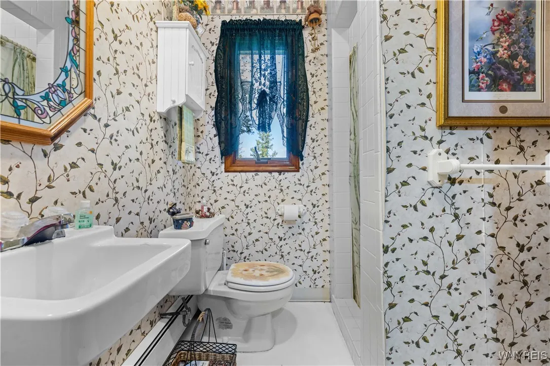1133 Perry Road, Sheldon, New York 14145, Sheldon, New York 14145, 3 Bedrooms Bedrooms, 6 Rooms Rooms,2 BathroomsBathrooms,Residential,For Sale,1133 Perry Road, Sheldon, New York 14145,B1631582