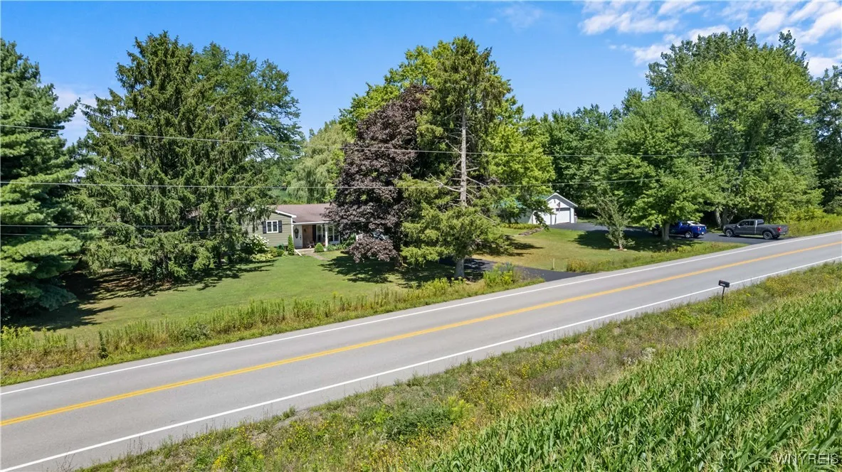 1133 Perry Road, Sheldon, New York 14145, Sheldon, New York 14145, 3 Bedrooms Bedrooms, 6 Rooms Rooms,2 BathroomsBathrooms,Residential,For Sale,1133 Perry Road, Sheldon, New York 14145,B1631582